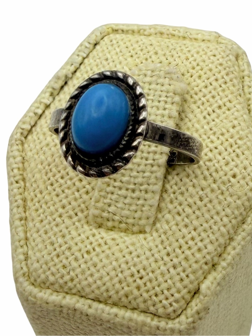 Vintage Up Top Turquoise and Sterling Silver Ring 7.5